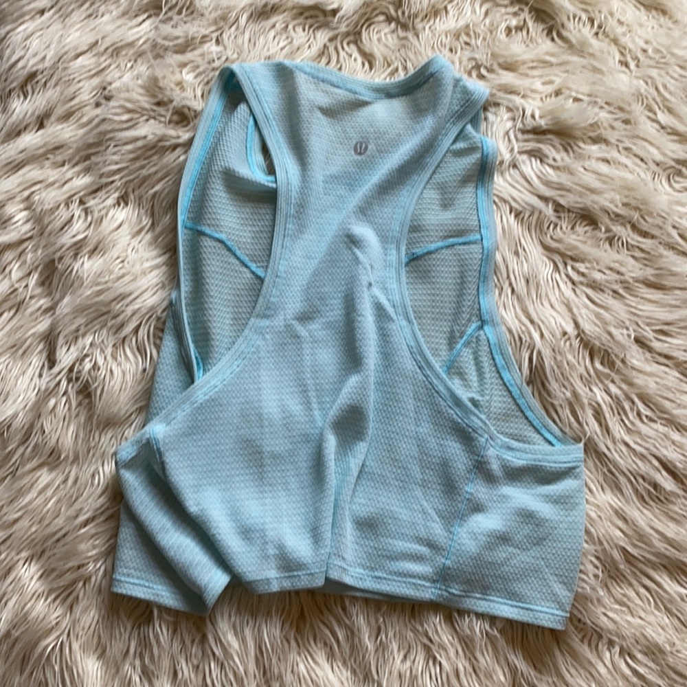 Lululemon cropped racer tank